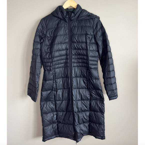 Black Long Puffer Jacket (size medium) - Picture 1 of 3